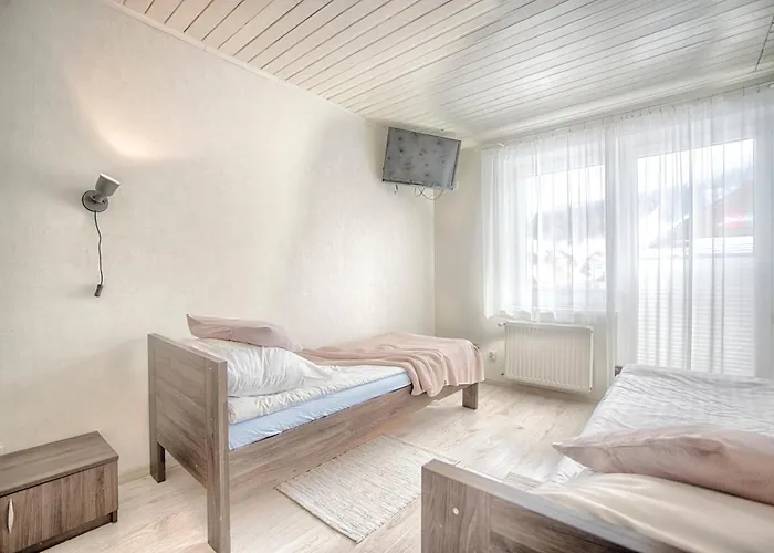 Pod Wodospadem Privatunterkunft *